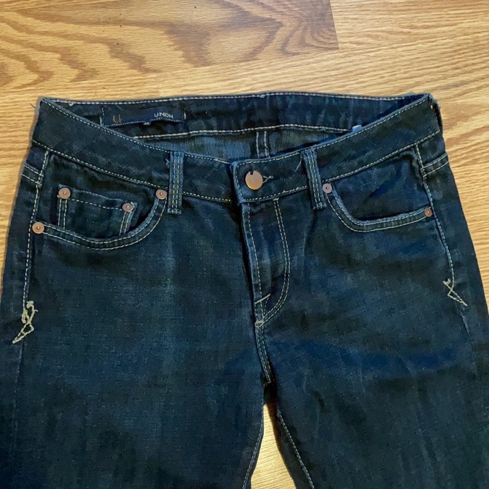 Union Jeans - Picture 2 of 5